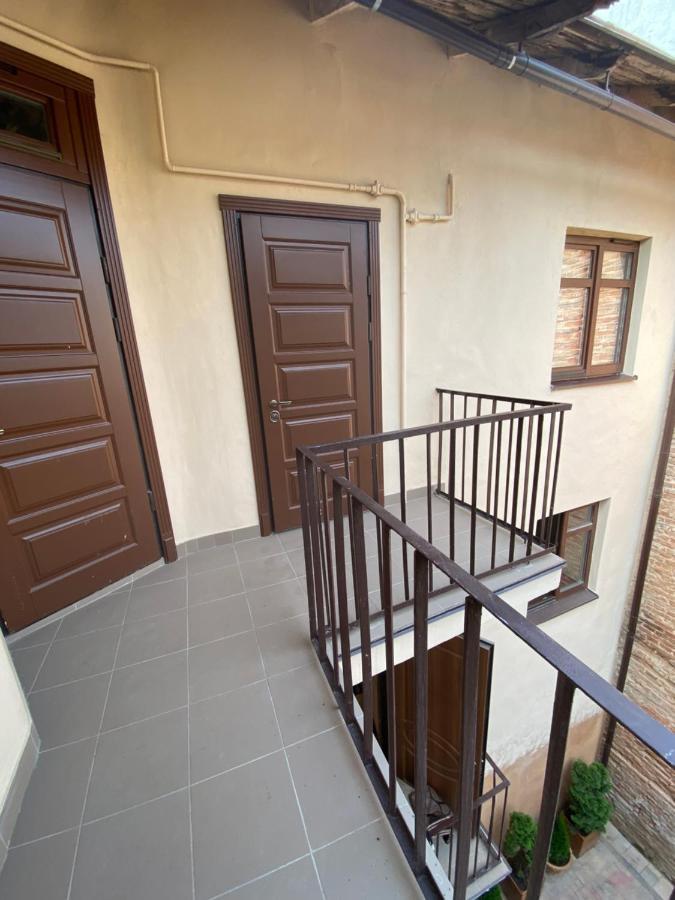 Yaroslav Osmomysl Square Apartments Lviv Extérieur photo